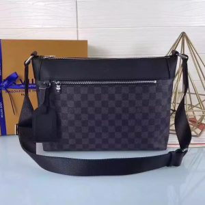 Bandolera Louis Vuitton negra