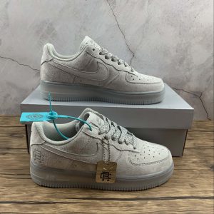 Nike Air Force 1'07 LV8