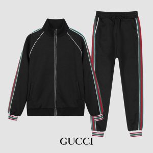 Chándal GUCCI negro con bordado GG