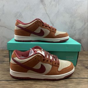 Nike SB Dunk Low Pro Dark Russet Cedar