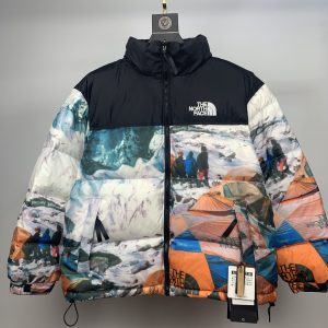 Chaqueta The North Face x Invincible The Expedition Series Nuptse