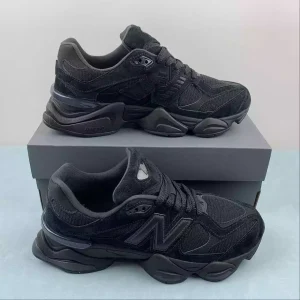 NEW BALANCE 9060 Negras talla 47 (ENVÍO 72 HORAS)
