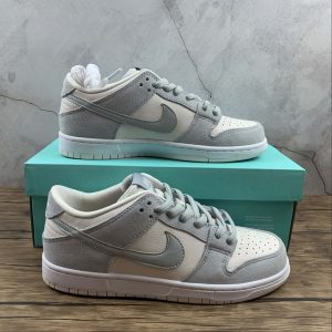 Nike SB Dunk Gum TRD