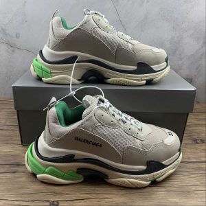 Balenciaga Triple S
