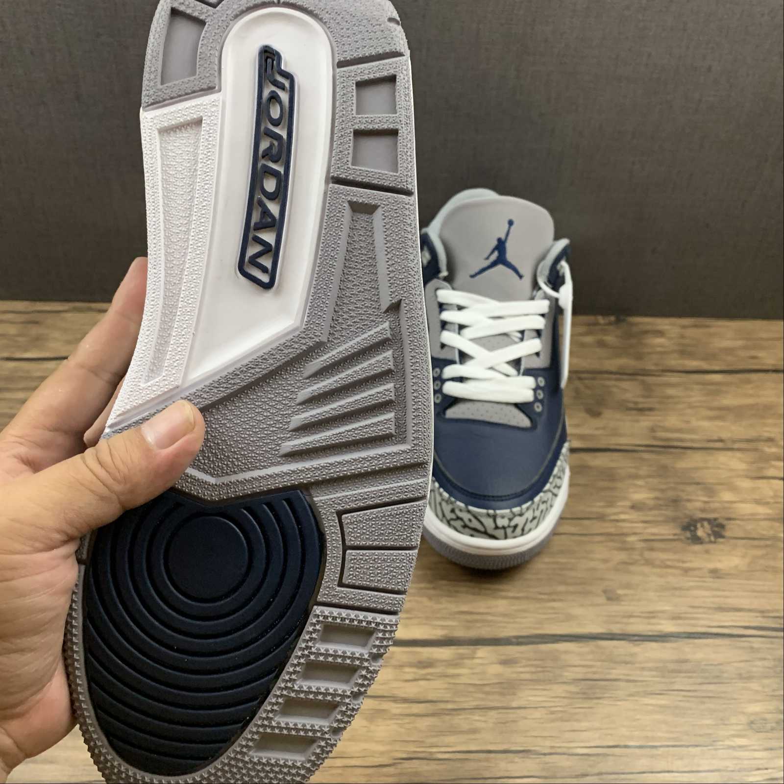 Nike Air Jordan 3 Retro Georgetown (2021) - Imagen 3