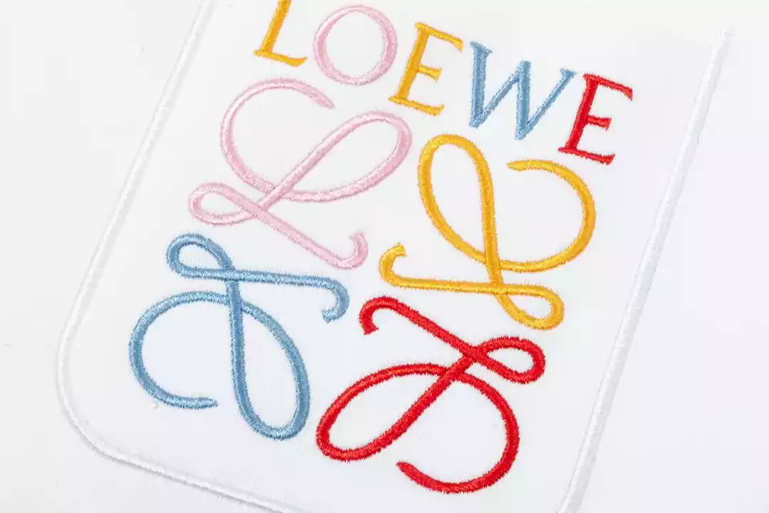 Camiseta LOEWE talla XXL ENVÍO 72 HORAS - Imagen 3