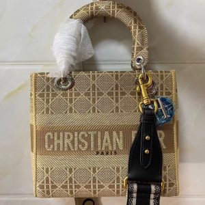 Bolso mediano DIOR Lady D-LITE