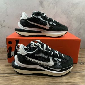 Sacai x Nike VaporWaffle Black White