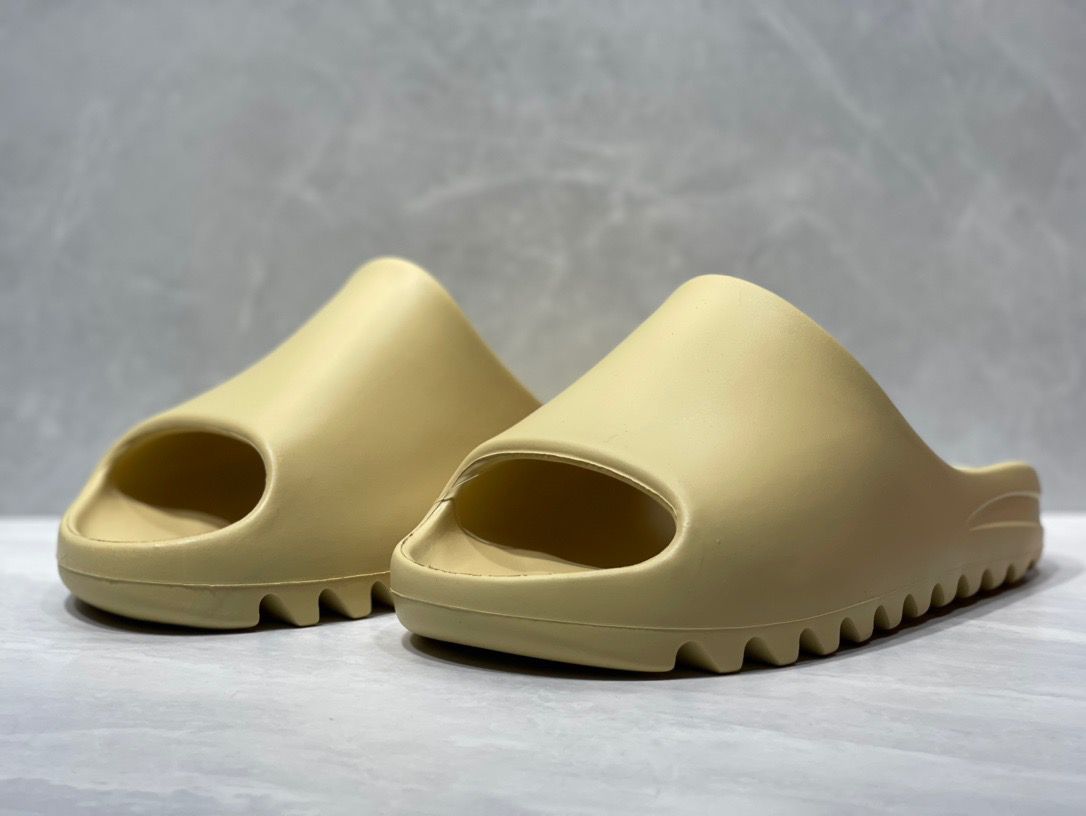 Chanclas Adidas Yeezy Slide - Imagen 3