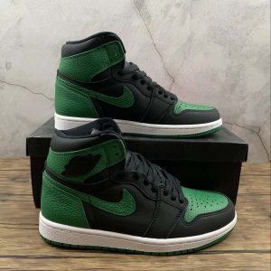 Nike Air Jordan 1 High OG "Pine Green"