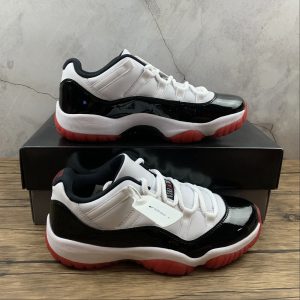 Air Jordan 11 Retro Low Concord Bred