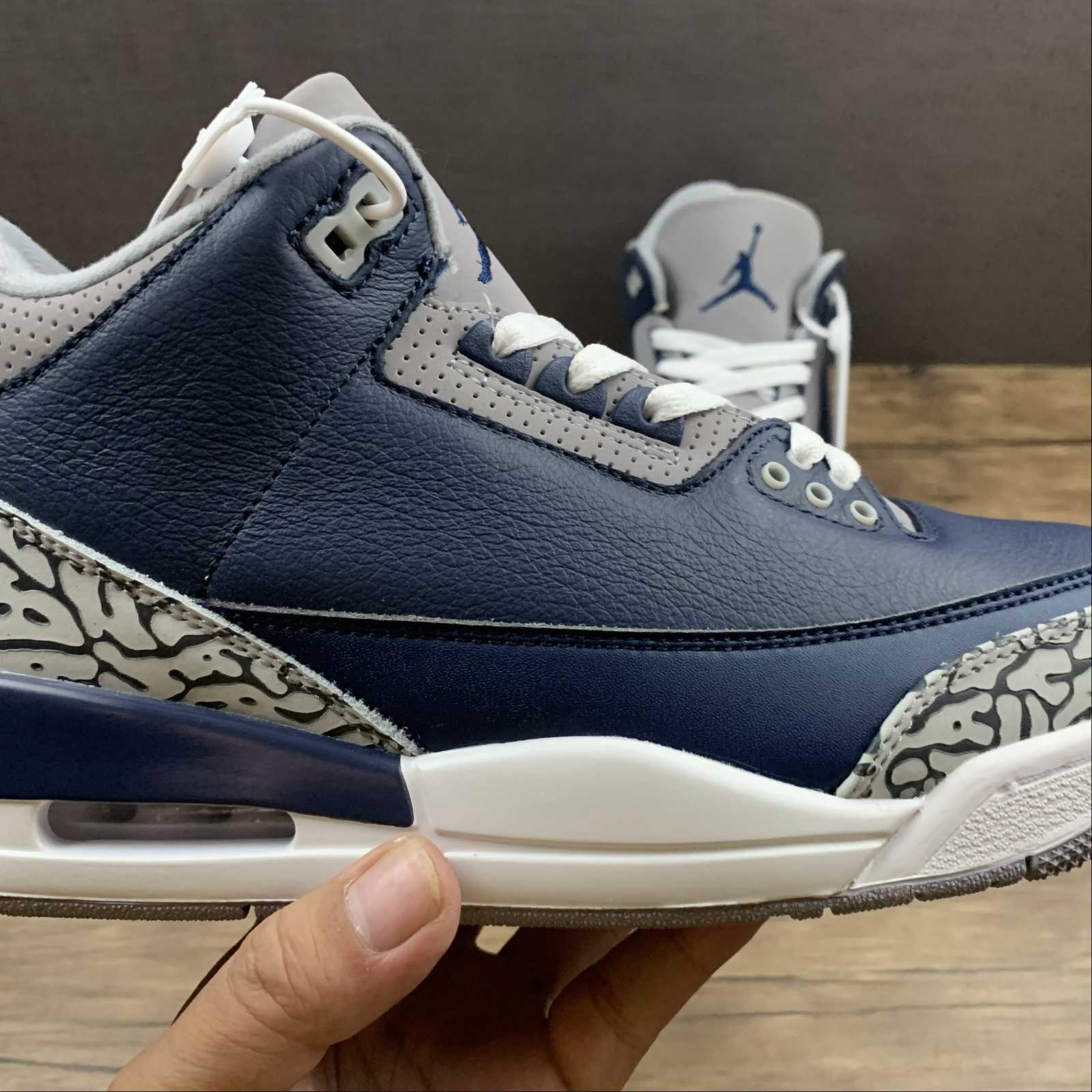 Nike Air Jordan 3 Retro Georgetown (2021) - Imagen 5