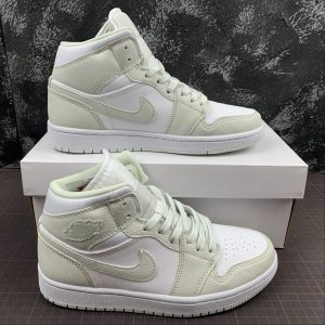 Nike Air Jordan 1 Mid "Spruce Aura"