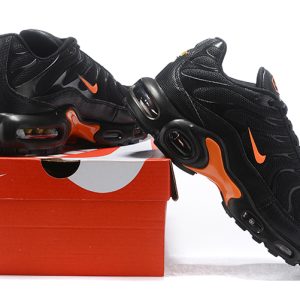 Nike Air Max Plus TN Black Red