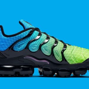 Nike Air Vapormax Plus Aurora Green