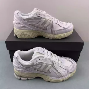 NEW BALANCE 1906 Blanco/Gris talla 44 (ENVÍO 72 HORAS)