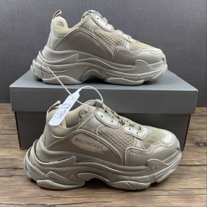 Balenciaga Triple S