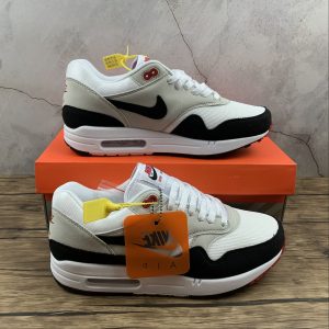 Nike Air Max 1 OG "Obsidian"