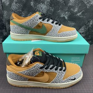 Nike SB Dunk Low "Safari"