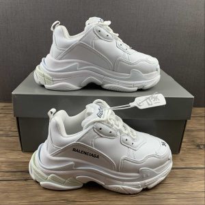 Balenciaga Triple S