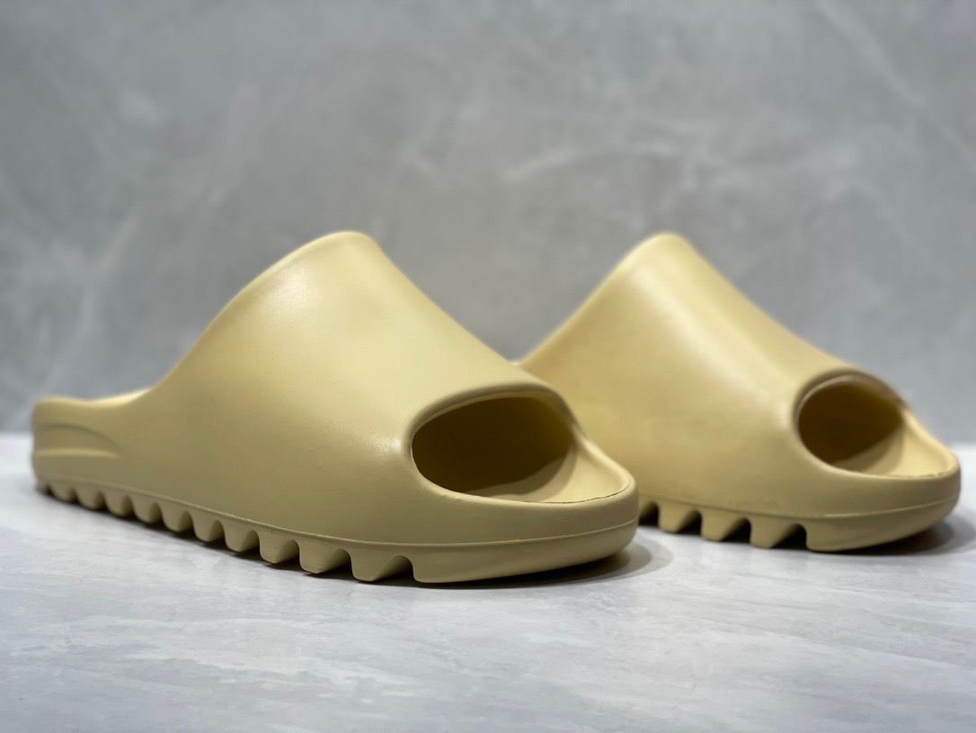 Chanclas Adidas Yeezy Slide - Imagen 5