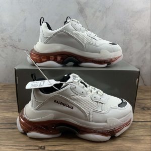 Balenciaga Triple S