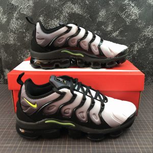 Nike Air VaporMax Plus Black Volt