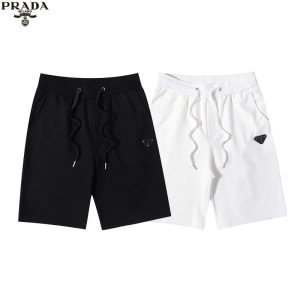 Pantalón corto beige Prada "Classic" 2 colores