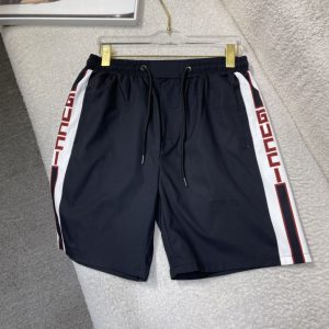Pantalón corto Gucci lateral ribete