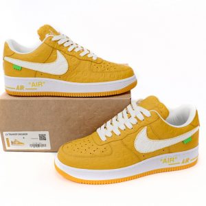 Louis Vuitton x Air Force 1 amarillo