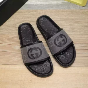 Sandalias Gucci GG silver