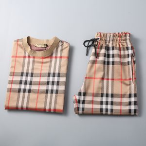 Conjunto corto beige Burberry "Check"