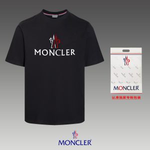 Camiseta negra Moncler "Half Logo"