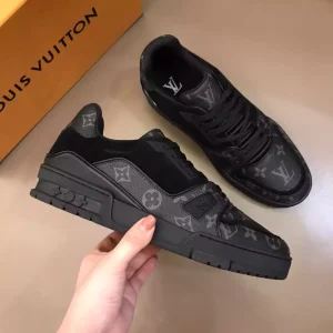 Louis Vuitton Trainers negro 2 G5