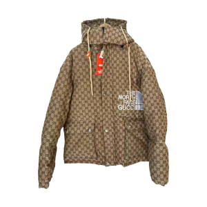 Chaqueta acolchada The North Face Gucci beige talla S (ENVÍO 72 HORAS)