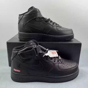 Nike Air Force 1 Mid "Supreme Black"