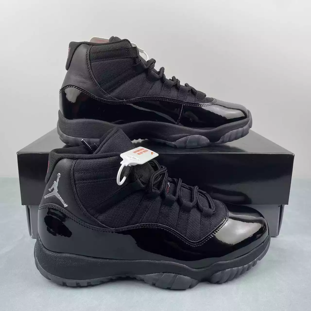 Nike Air Jordan 11 Retro negras