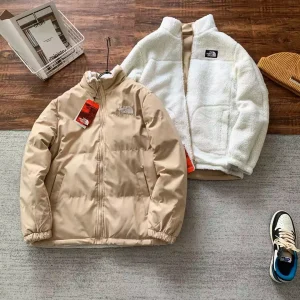Chaqueta polar The North Face reversible beige/blanco