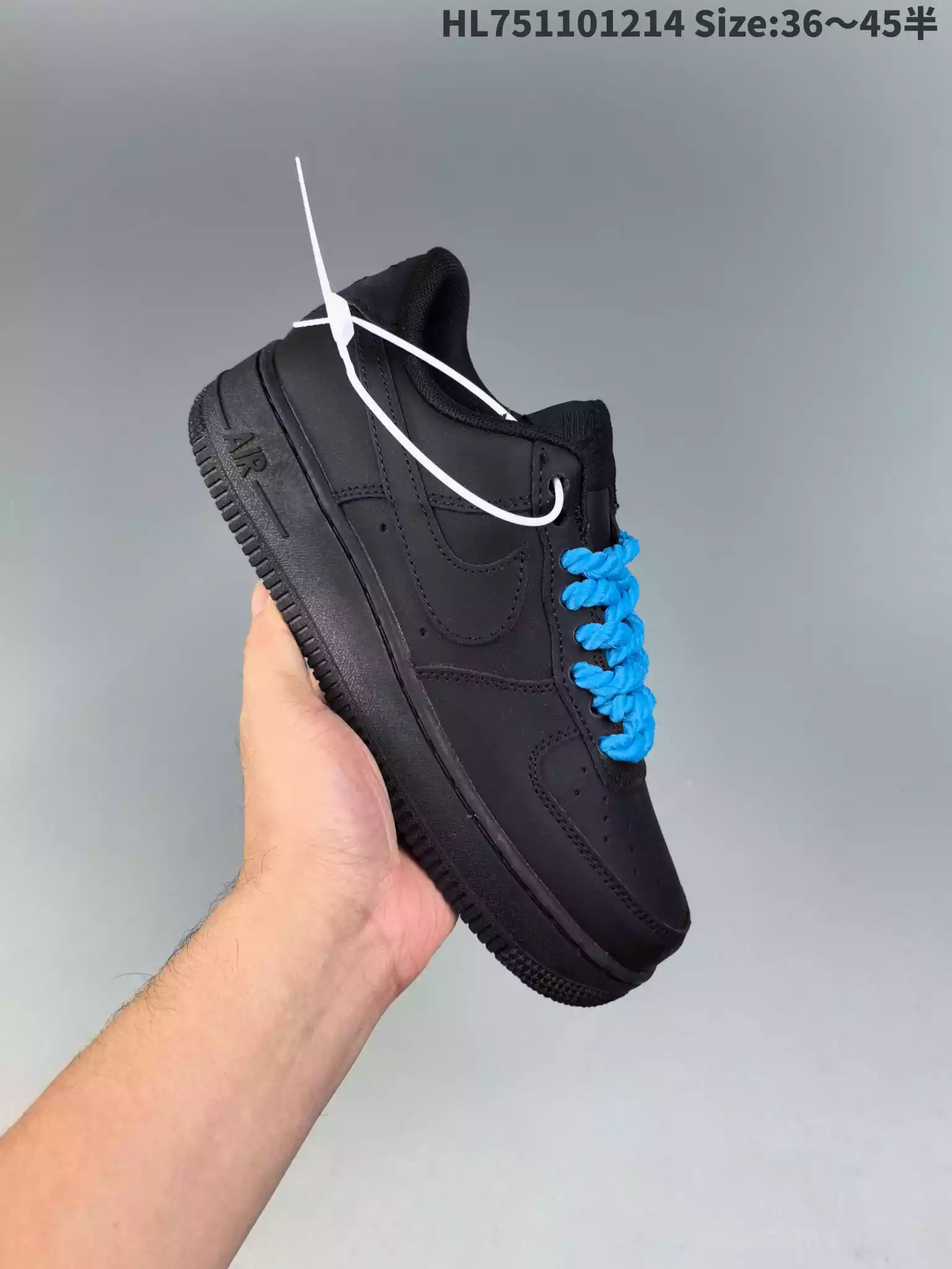 Nike Air Force 1 cordones gruesos negro azul