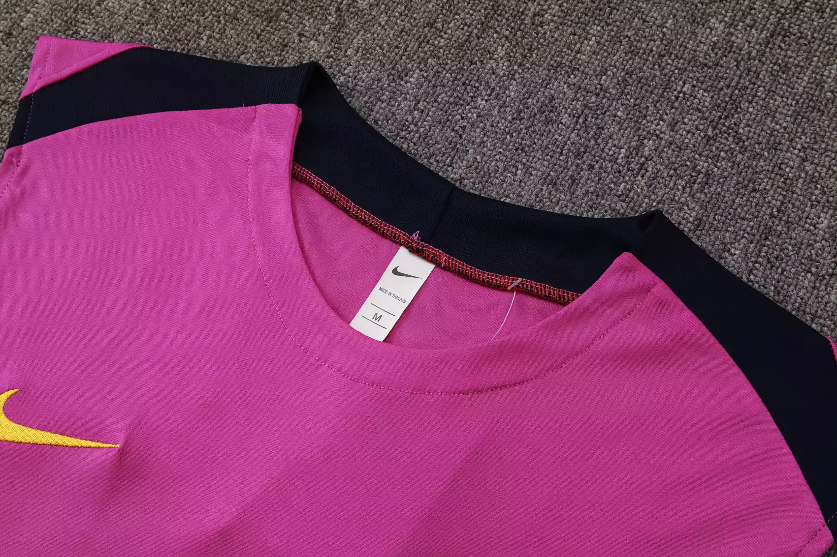 conjunto Nike corto morado del Barcelona - Imagen 4