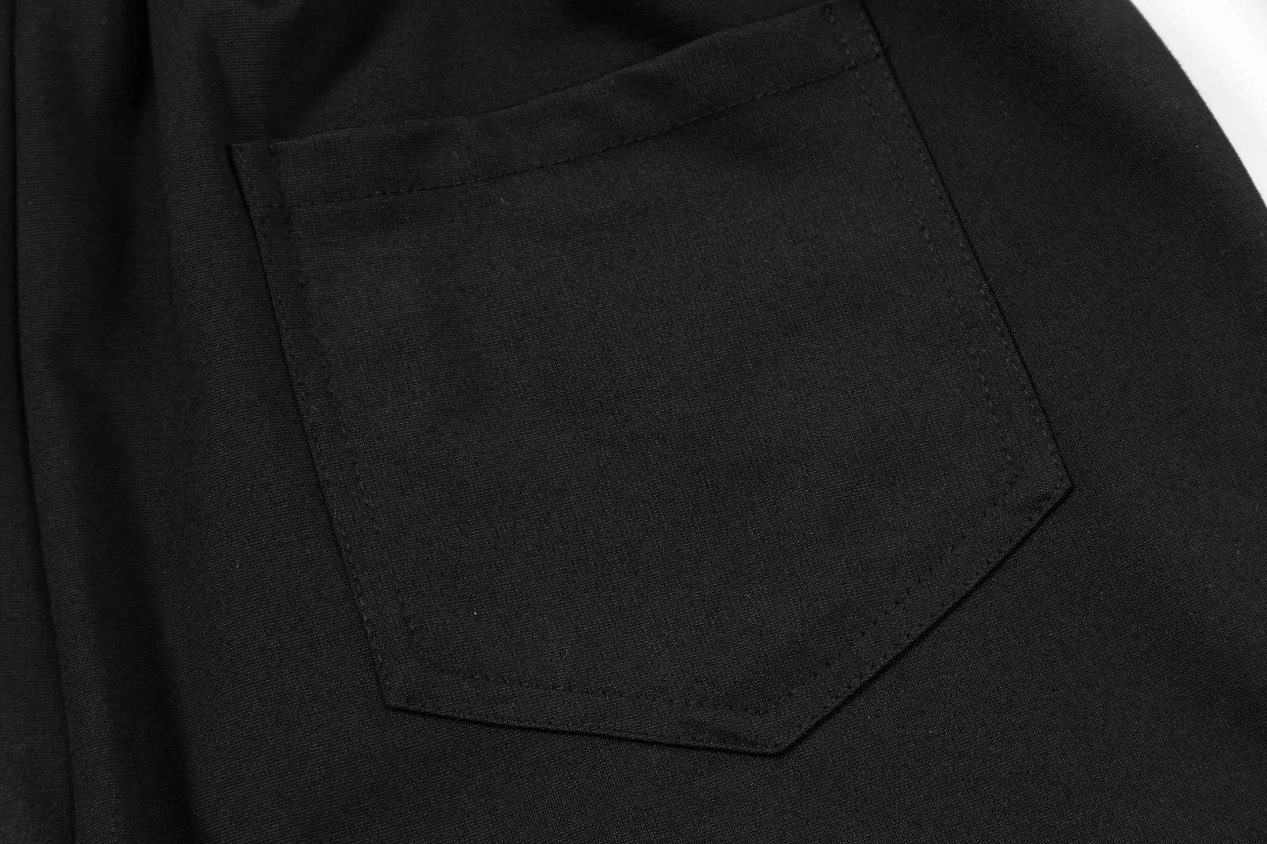 Pantalón corto Prada negro - Imagen 6