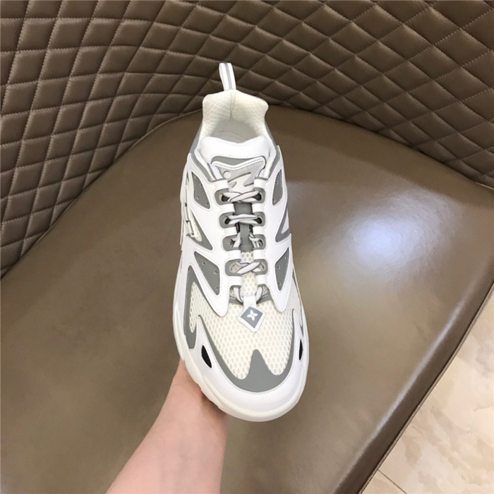 Louis Vuitton Tatic blancas G5 - Imagen 4