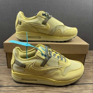 Nike Air Max 1 x Travis Scott Saturn Gold