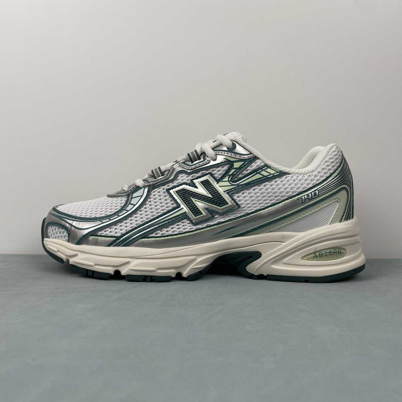 NEW BALANCE 740 blanco verde - Imagen 2