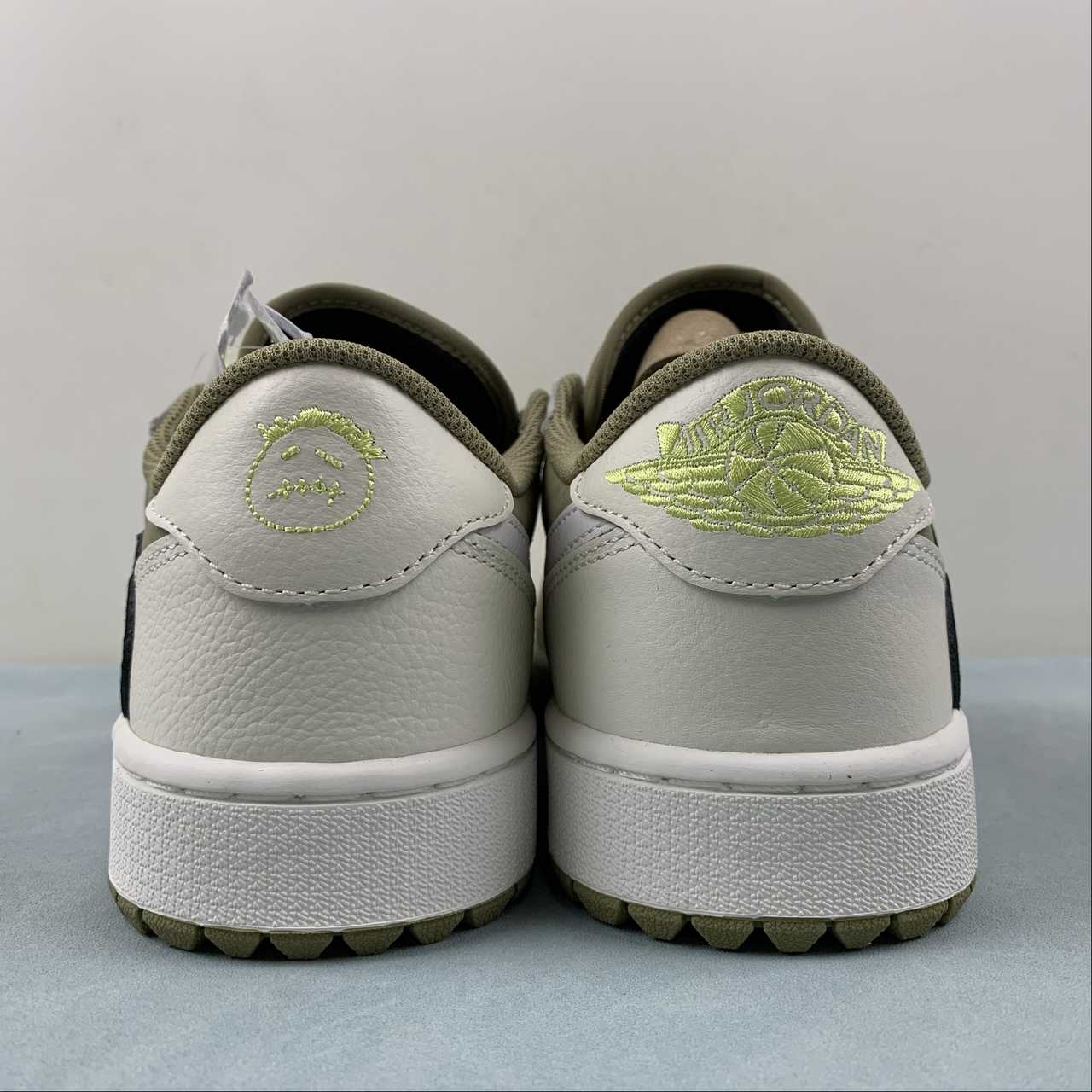 Air Jordan 1 Retro Low x Travis Scott / Medium Olive - Imagen 3