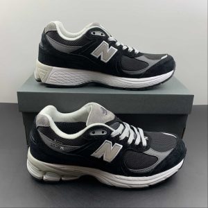 NEW BALANCE 2002r Unisex Black/White