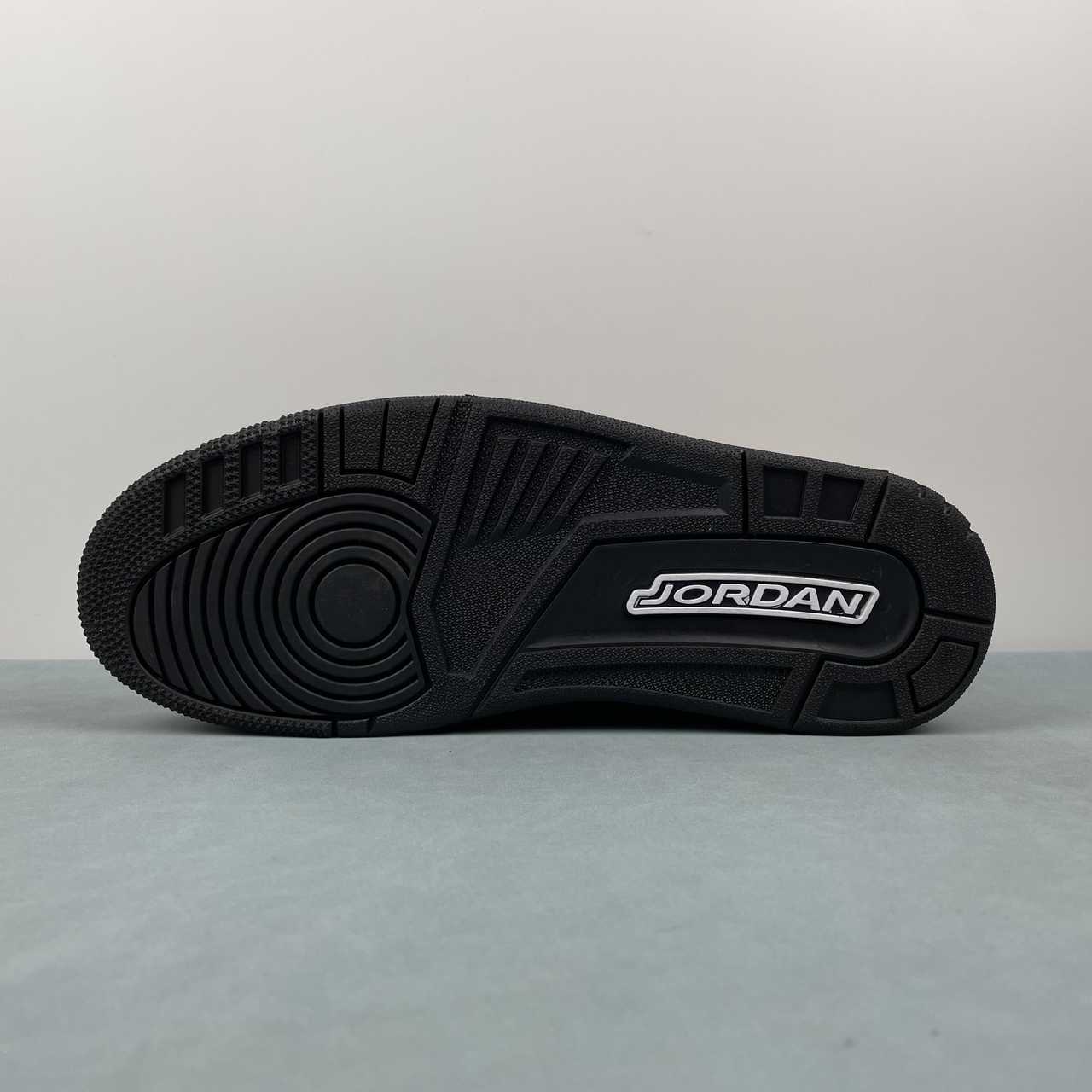 Nike Air Jordan 3 Retro Black - Imagen 6