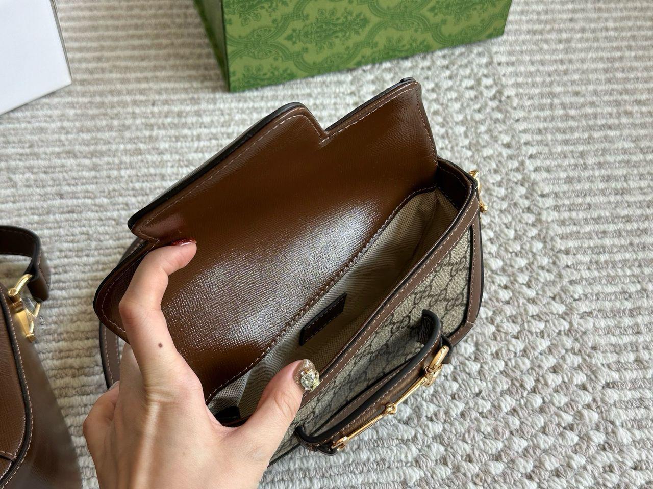 Bolo mujer Gucci Horsebit - Imagen 8