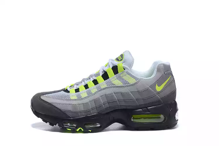 Nike Air Max 95 OG "Neón" - Imagen 2