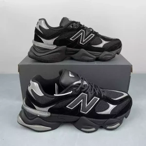 New Balance 9060 Titanium Black talla 42 (ENVÍO 72 HORAS)